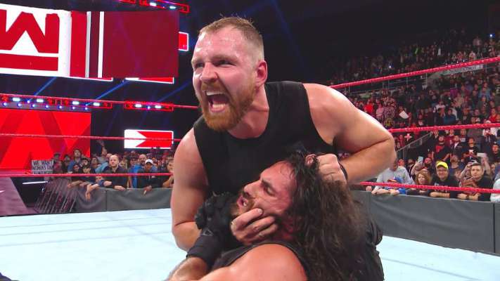 Dean Ambrose attack Seth Rollins on Monday night raw 22 OCT 2018
