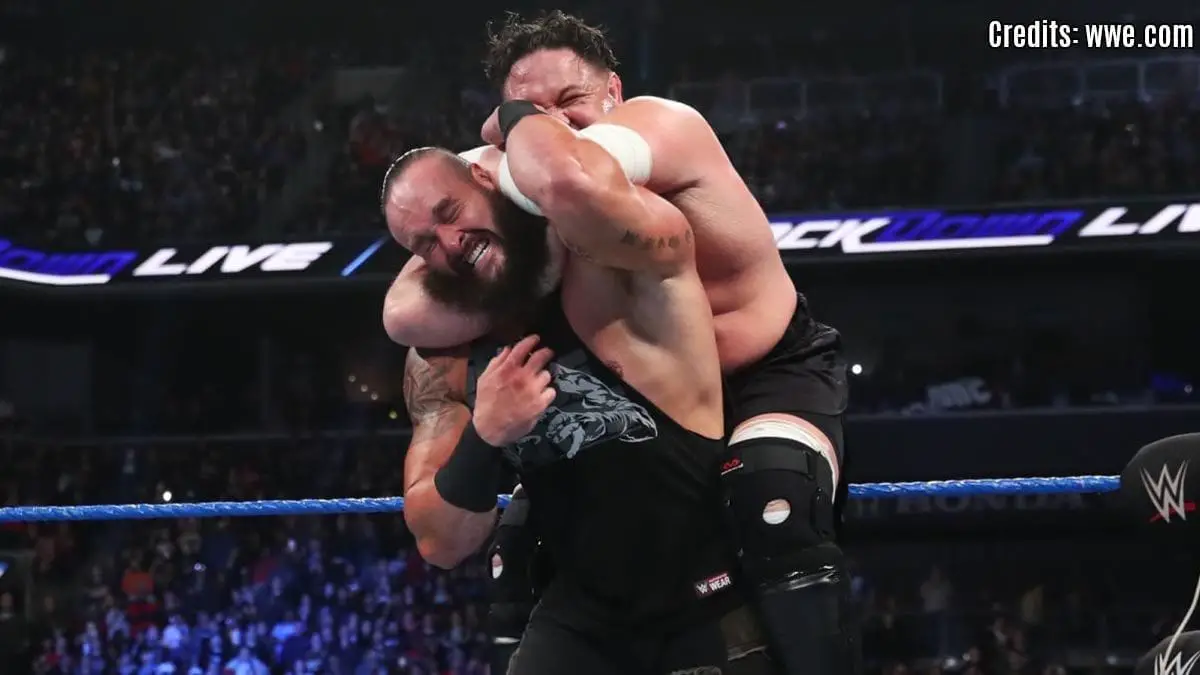 Braun Strowman vs Samoa Joe, Samoa Joe Coquina Clutch,