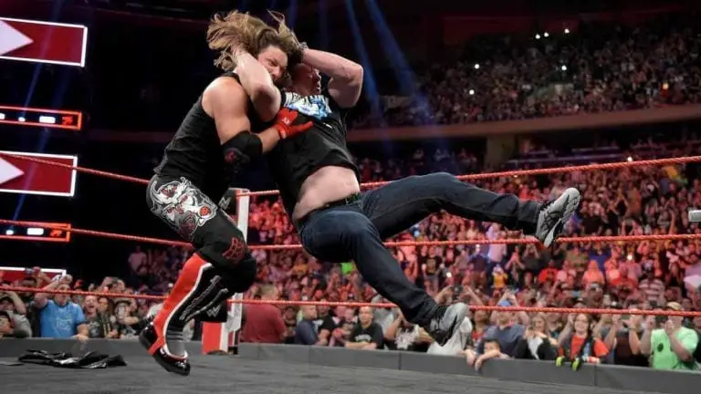 Steve Austin Stuns AJ Styles at MSG, Cedric Alexender Gets Pin Over Him