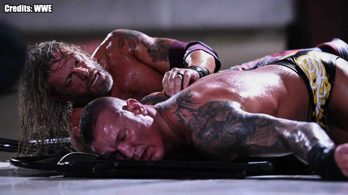 Edge Defeats Randy Orton at WrestleMania 36
