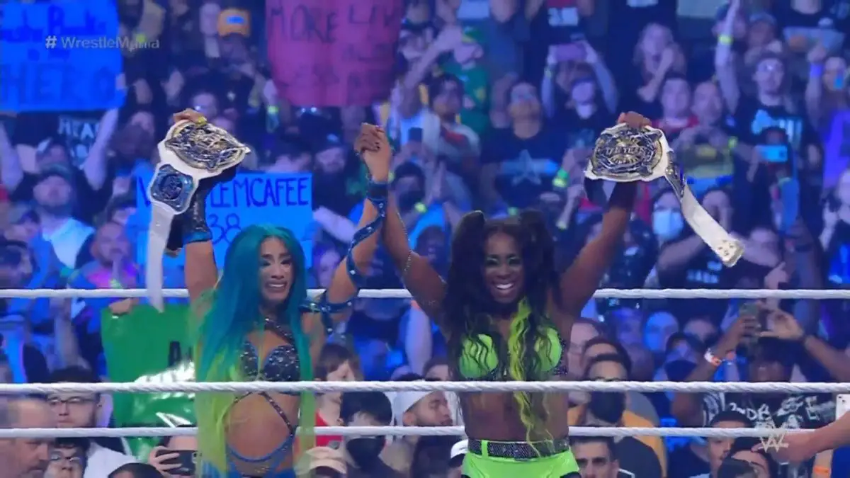 Sasha Banks & Naomi Wrestlemania 38