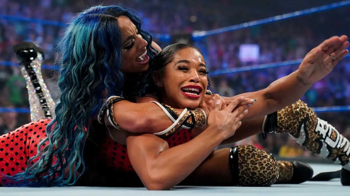 Sasha Banks Turns Heel on Bianca Belair