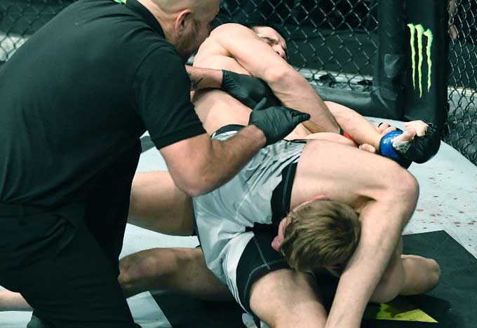 Islam Makhachev Defeated Dan Hooker at UFC 267