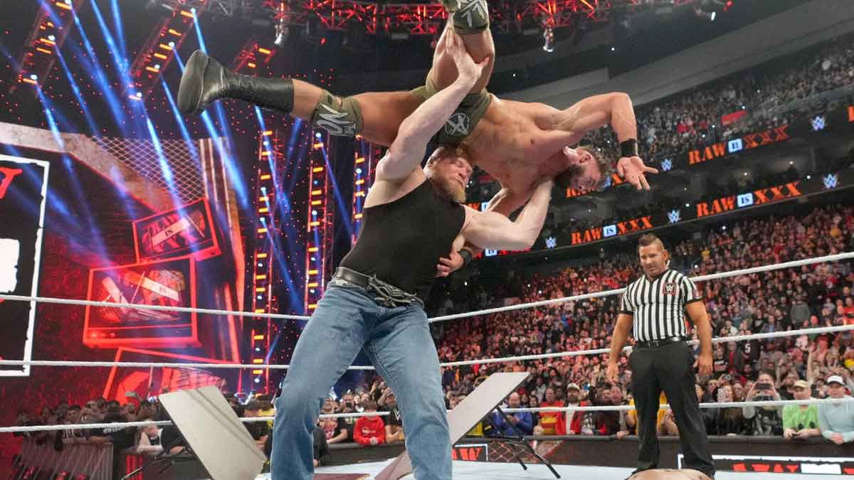 Brock Lesnar RAW 30