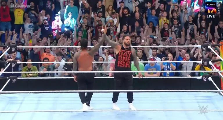 Roman Reigns & Solo vs The Usos Live Blog, WWE Money in the Bank 2023