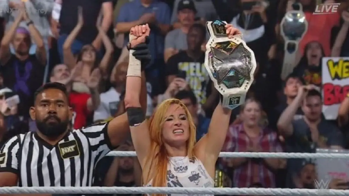 Lynch Retains NXT Women's title
