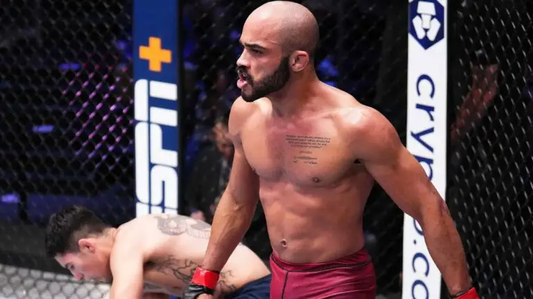 UFC Sao Paulo: Daniel Santos Out, Victor Hugo Debuts vs Daniel Marcos